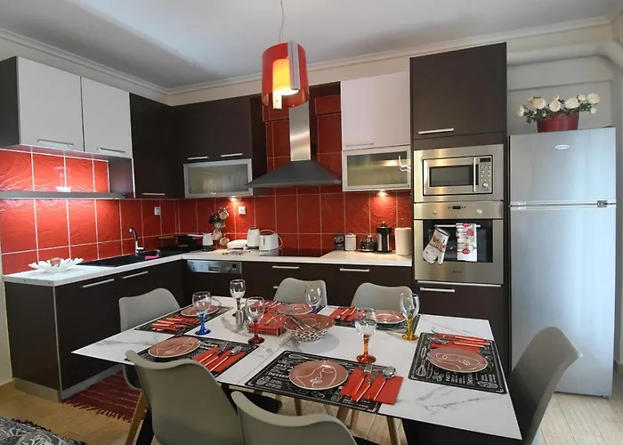Double A Luxury Apartment