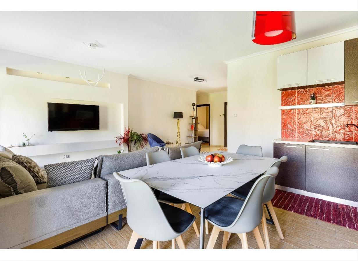 Double A Luxury סלוניקי